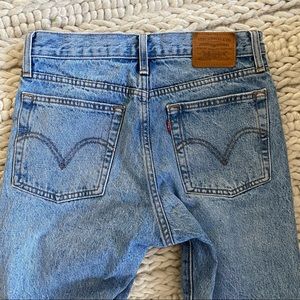 Levi’s Wedgie fit jeans